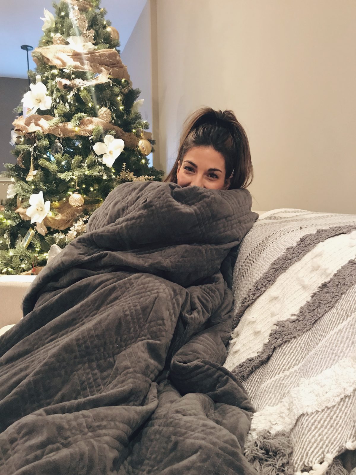 Sleeping With Hush Weighted Blanket Review Teach Me Style A style