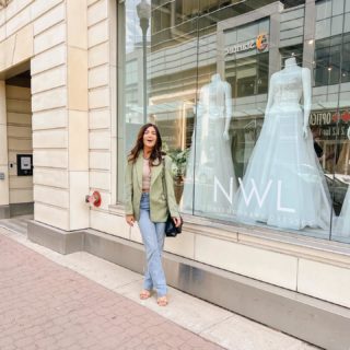 The obligatory I picked up my dress photo minus the garment bag because no hints… 👰🏻‍♀️ 💗
Special thanks to @nwldresses for making my experience the best ever! 
Any guesses on the style!? Let’s see how well you all know me!!